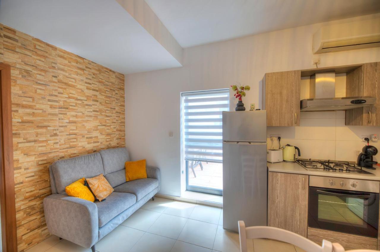 2Bedroom With Large Terrace In Paceville Jpor1-1 St. Julian's Exterior foto